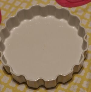 Vintage White Porcelain Pie Dish Different Rim 9" France New